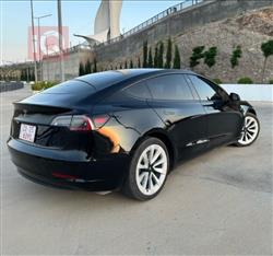 تێسلا مۆدێل 3